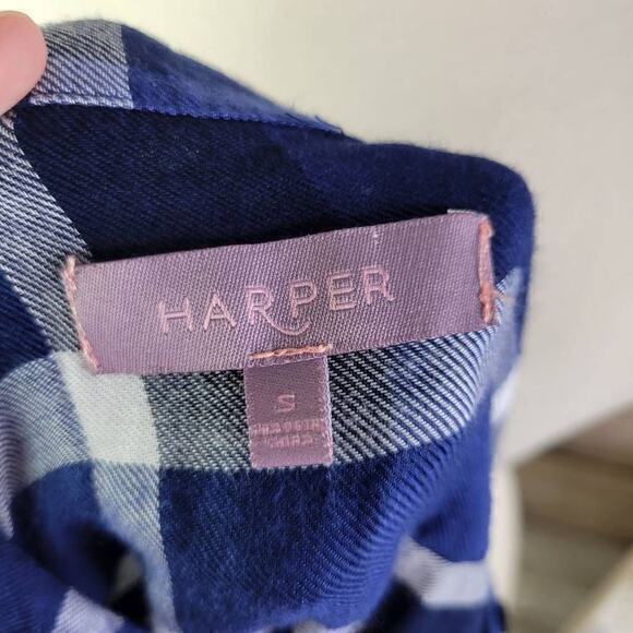 Harper Women's Plaid Flannel Collarless Henley Button-up Shirt Blue Small - Picture 6 of 8